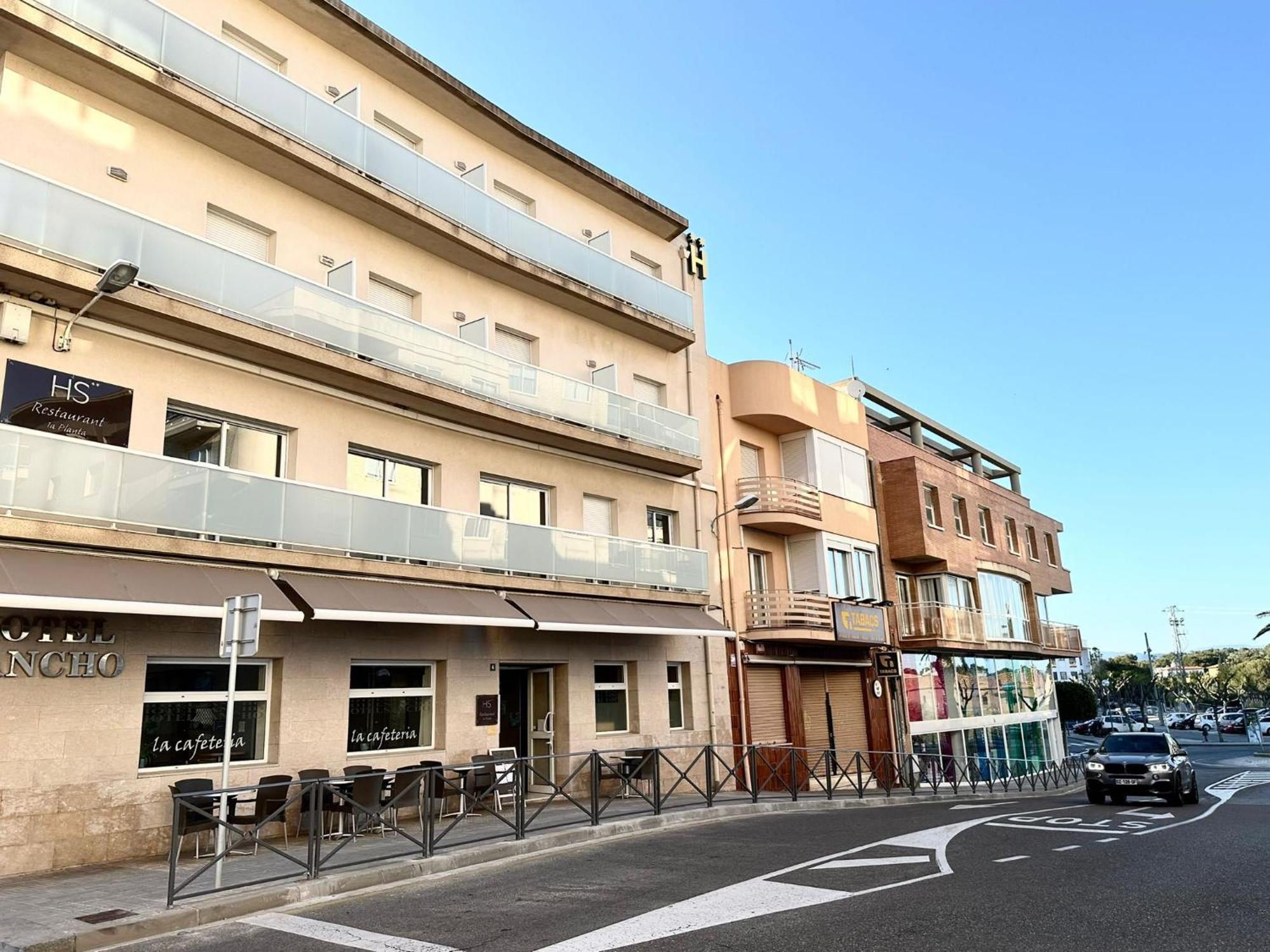 Hotel Sancho Hospitalet De L'Infant Exterior photo